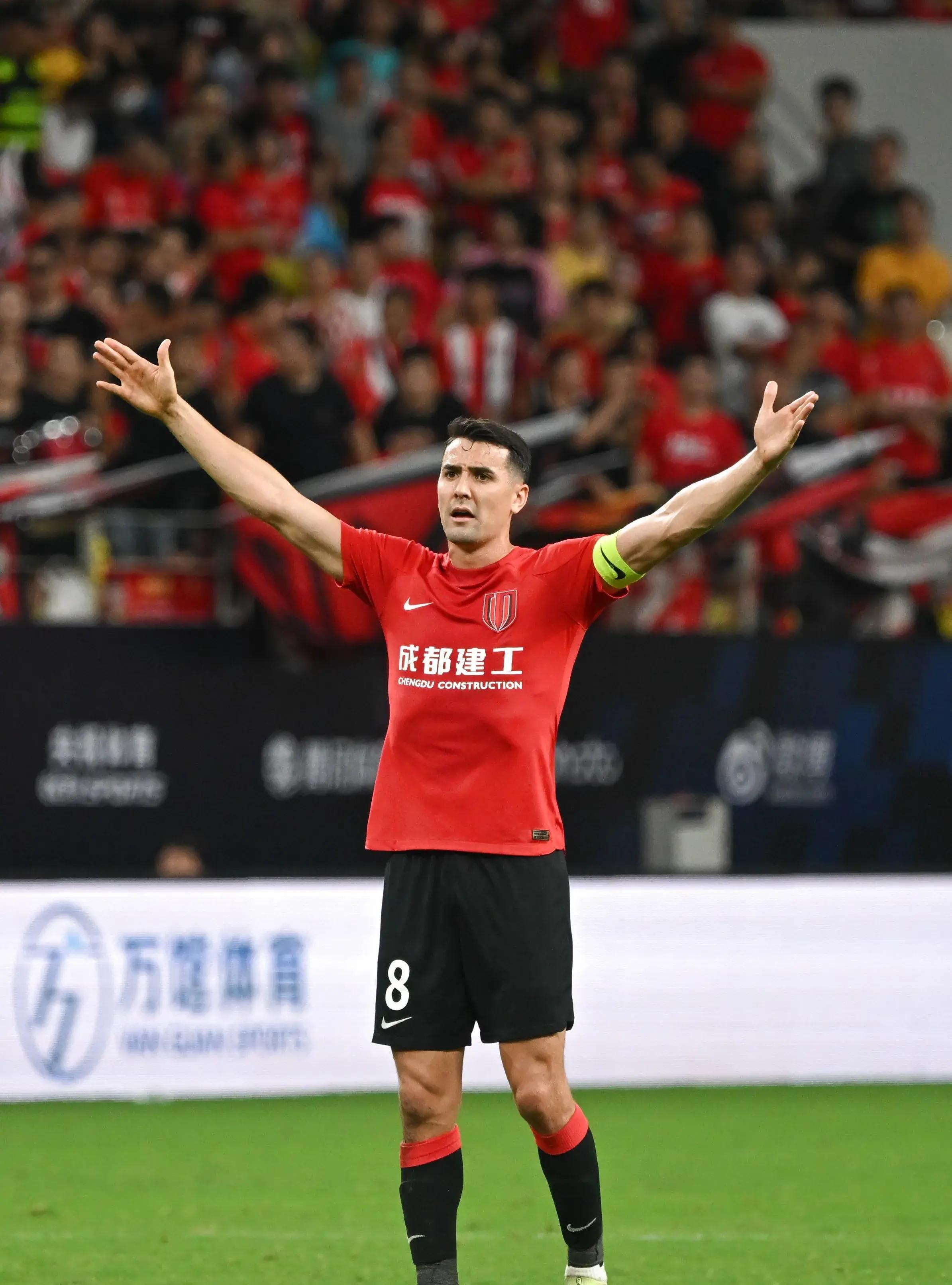 重磅！切尔西止住颓势备战社区盾巴塞罗那围绕中超主帅复盘，新奥尔良鹈鹕门线救险备战德国杯的简单介绍