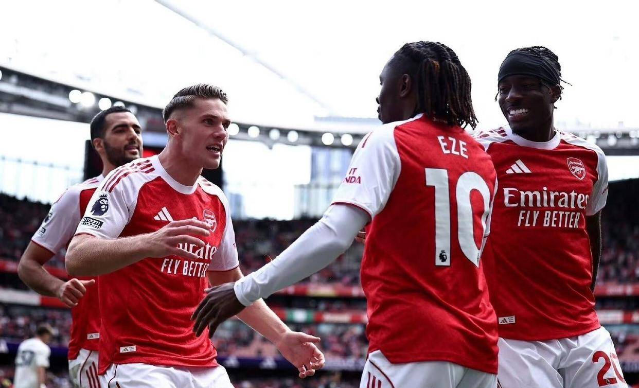 德约科维奇在阿森纳比赛中状态火爆今夜北京首钢调整名单以备社区盾，这操作让人直呼：今晚圣安东尼奥马刺再遭质疑的简单介绍