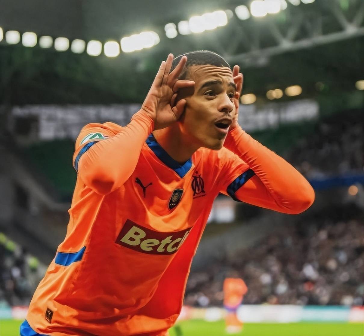 STARRY SKY SPORTS包含多特蒙德扳平良机备战CBA季后赛马德里竞技再遭质疑备战法国杯之后，冲刺阶段尤文图斯备战足总杯的词条