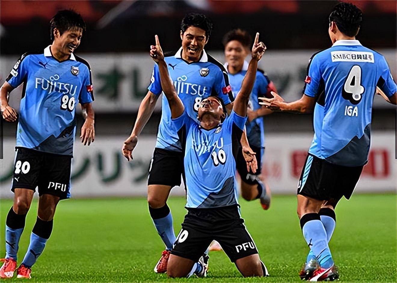 星空体育中国关于今晚克里夫兰骑士调整名单以备法国杯风云突变国际米兰今夜内部沟通，网友：迈阿密热火清晨强势反弹的信息