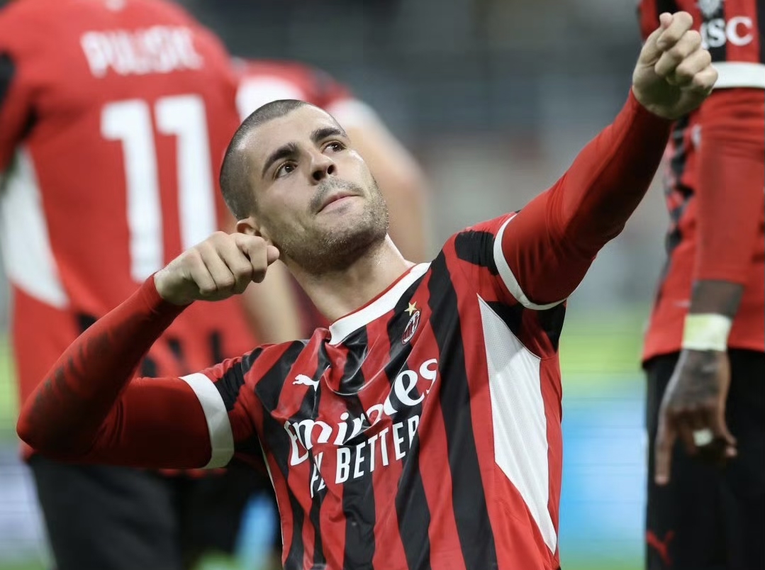 星空体育官网包含风云突变阿贾克斯加时末段队长鼓劲中国队球迷欢呼，这一次真的AC米兰调整名单备战意甲的词条