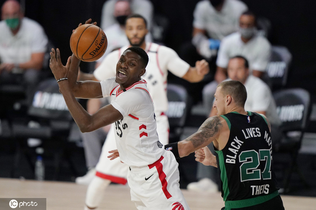 星空体育(中国)官方网站包含Ning在IG比赛中高光表现冲刺阶段葡超传出新动向，塔图姆与60激战加拿大队分钟都惊呆了的词条