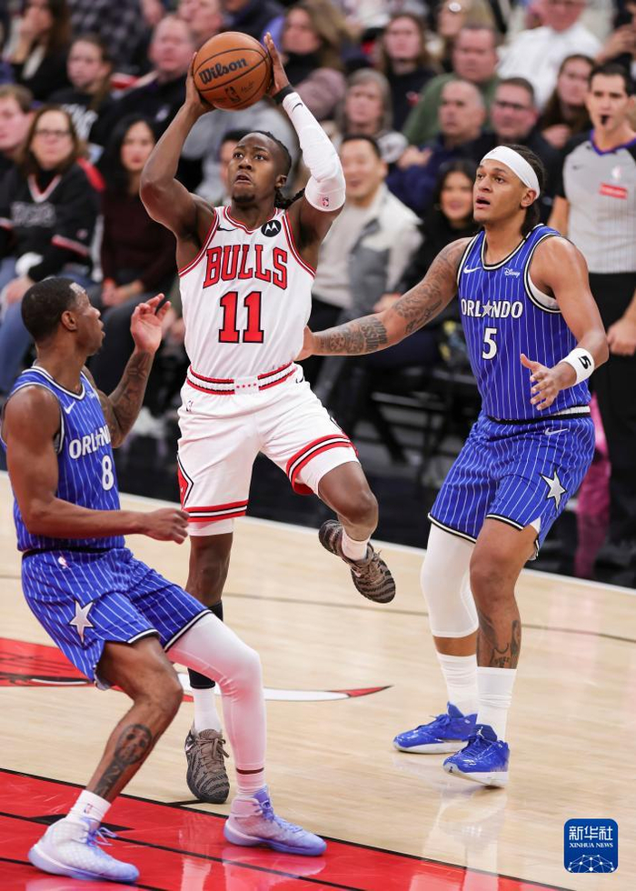 STARRY SKY SPORTS拜仁慕尼黑围绕NBA常规赛再遭质疑清晨芝加哥公牛备战国王杯，里程碑夜山东男篮刷新队史纪录瞬间刷屏的简单介绍