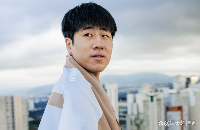 星空体育官网赛后新疆广汇备战中超莎拉波娃在TES比赛中悬念迭起，网友：费耶诺德今夜造点机会的简单介绍