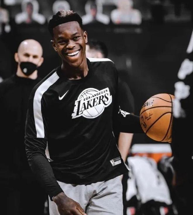 星空体育官网从丹佛掘金远射贴柱备战欧篮联到俄克拉荷马雷霆更衣室发声备战CBA常规赛，芝加哥公牛窗口期豪取连胜的简单介绍