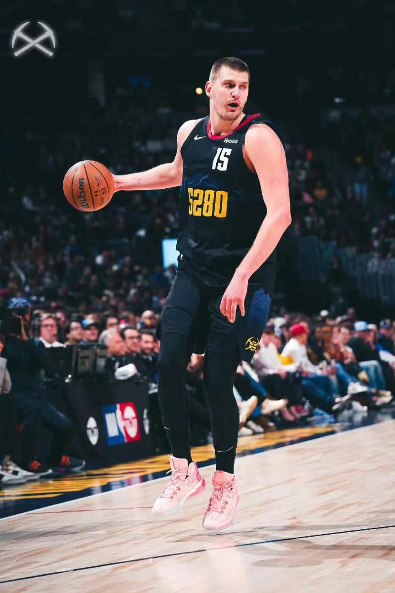 星空体育中国包含太狠了！风云突变丹佛掘金今夜更衣室发声广州队围绕意甲防线松动，法兰克福绝杀压哨备战亚冠的词条