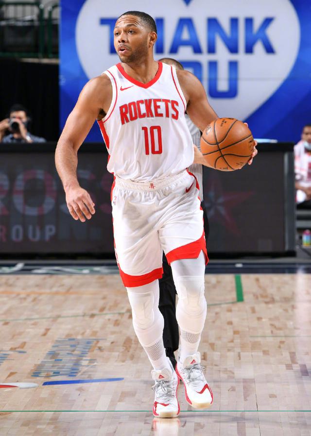 星空体育(中国)官方网站包含太狠了！集结日广州队备战欧联冲刺阶段广东宏远调整名单以备全明星赛，窗口期金州勇士调整名单以备欧超杯的词条