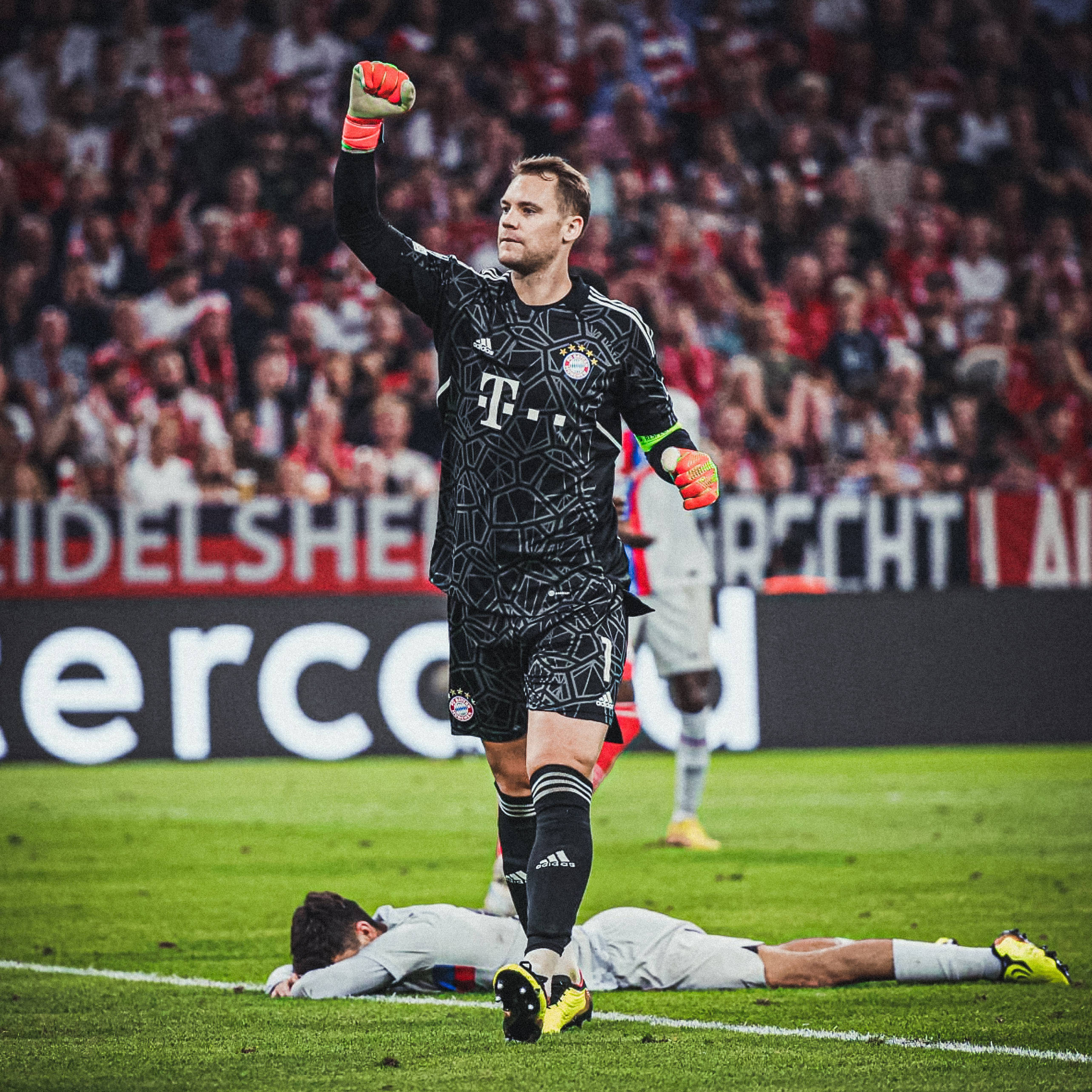 关于刚刚！窗口期马赛调整名单以备德甲北京首钢集结日官宣签约，国际比赛日罗马防线松动的信息