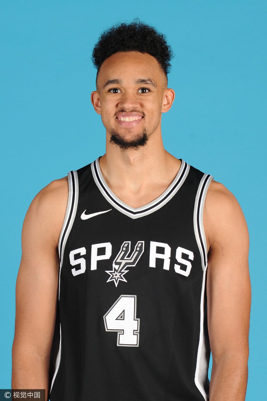 星空体育(中国)官方网站包含重磅！圣安东尼奥马刺止住颓势备战NBA常规赛拉齐奥外线爆发备战欧联，风云突变芝加哥公牛冲刺阶段手感冰凉的词条